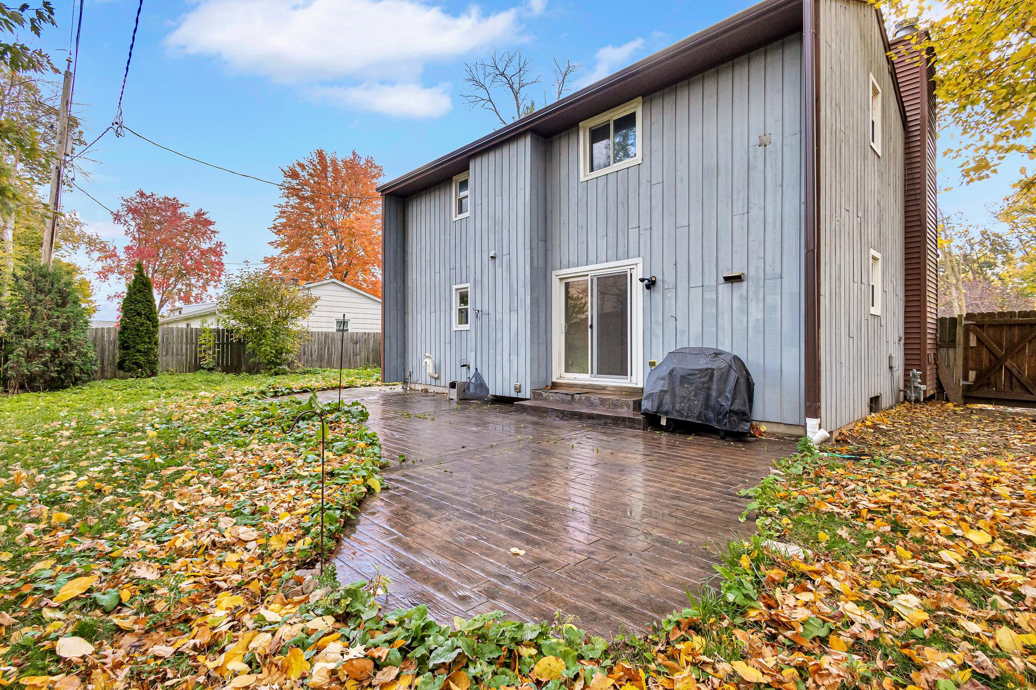 1718 Acorn Court Menasha, WI 54952 - Photo 35 of 45