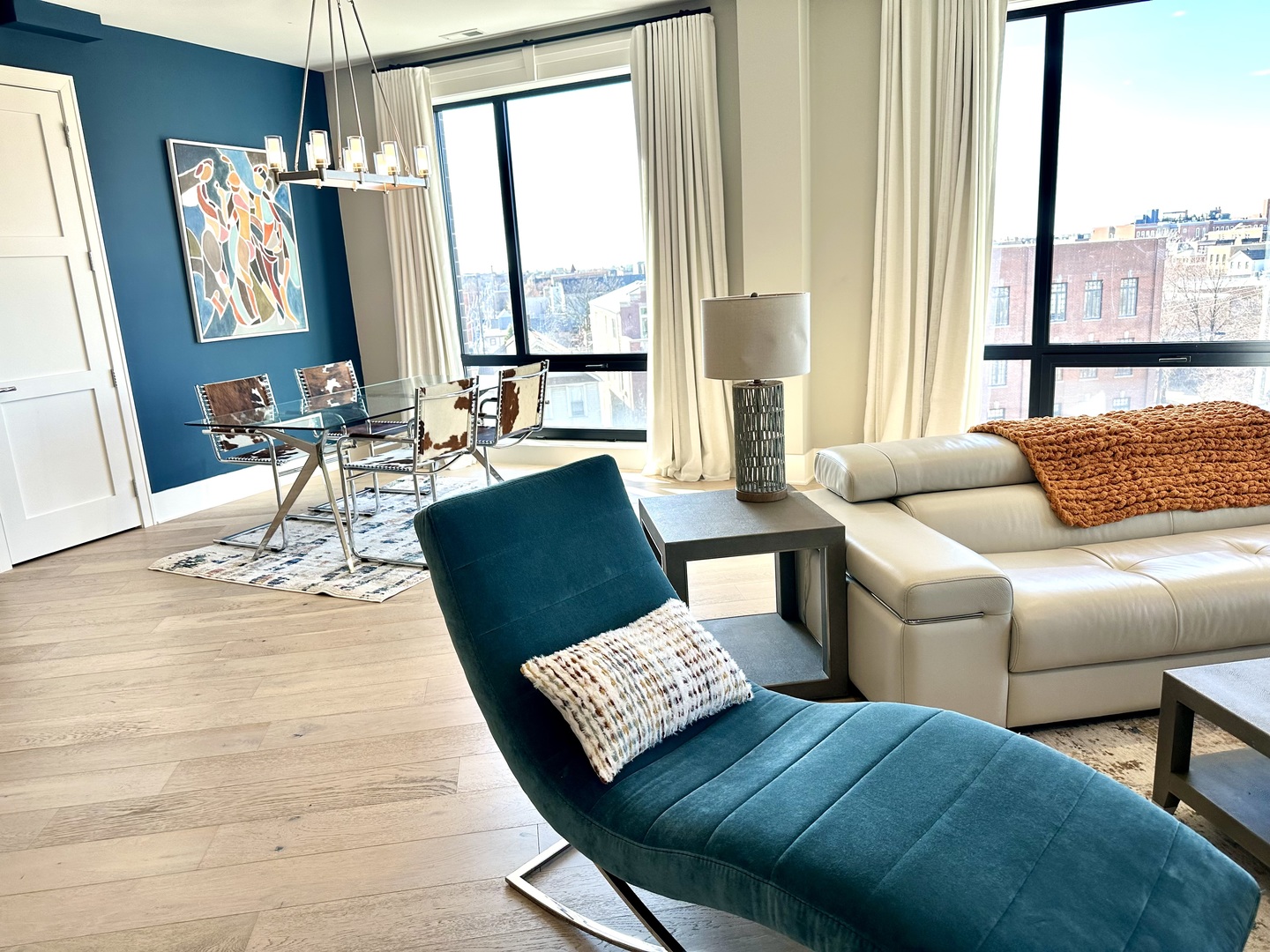 1157 West Erie Street, Unit 5W Chicago, IL 60642 - Photo 14 of 30 a living room with furniture and a large window