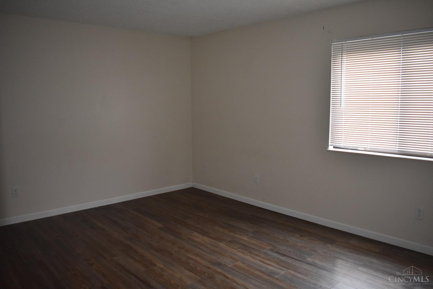 3940 Mack Road, Unit 3 Fairfield, OH 45014 - Photo 17 of 20 Large primary bedroom.