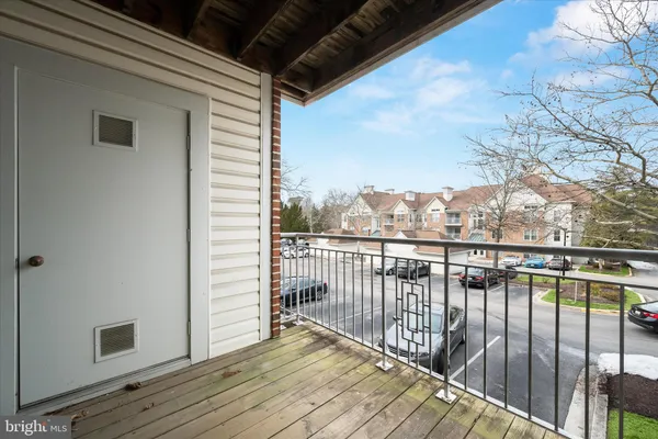 $260,000 | 3553 Floating Leaf Lane, Unit D201, Laurel, MD 20724