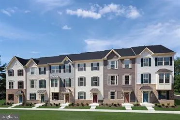 $494,990 | 19756 Canopy Loop, Unit 328D, Montgomery Village, MD 20886