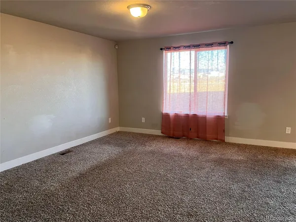 $2,500 | 3044 Loot Drive, Colorado Springs, CO 80939