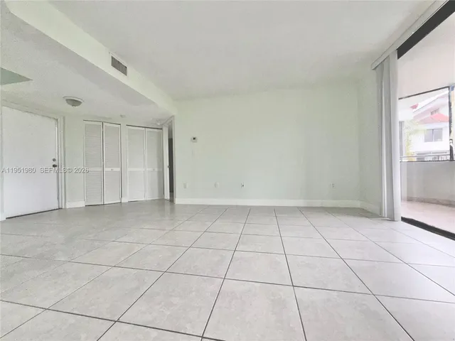 $2,050 | 8205 Southwest 152nd Avenue, Unit F310, Miami, FL 33193