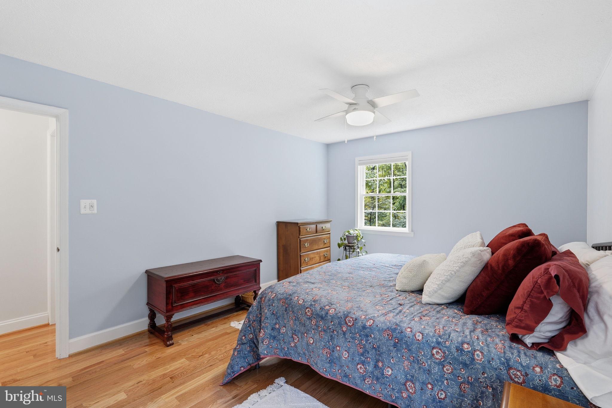 1842 Post Oak Trail Reston, VA 20191 - Photo 38 of 53 Gallery Image 38