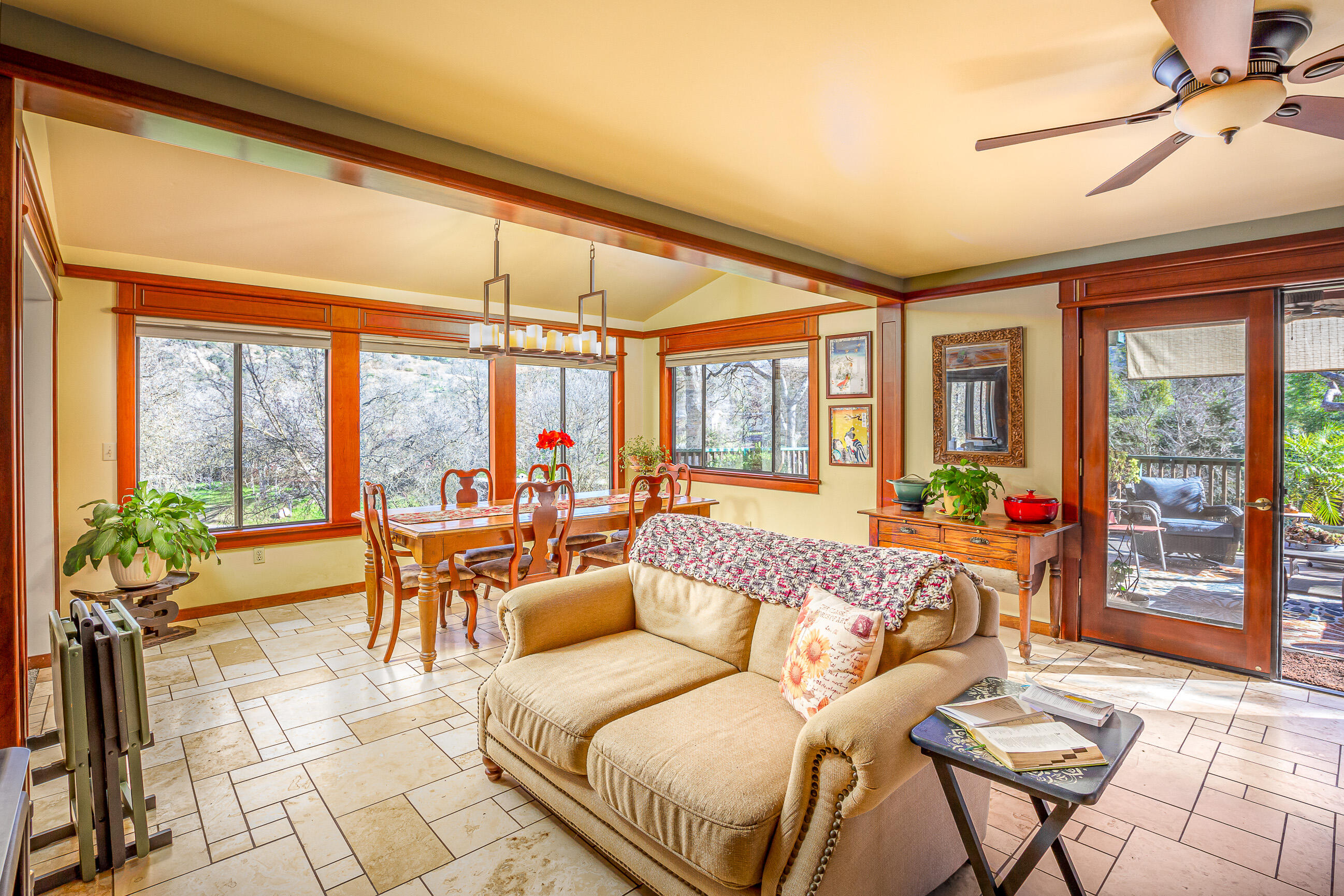 43355 Sierra Drive, Unit B Three Rivers, CA 93271 - Photo 11 of 61 large windows