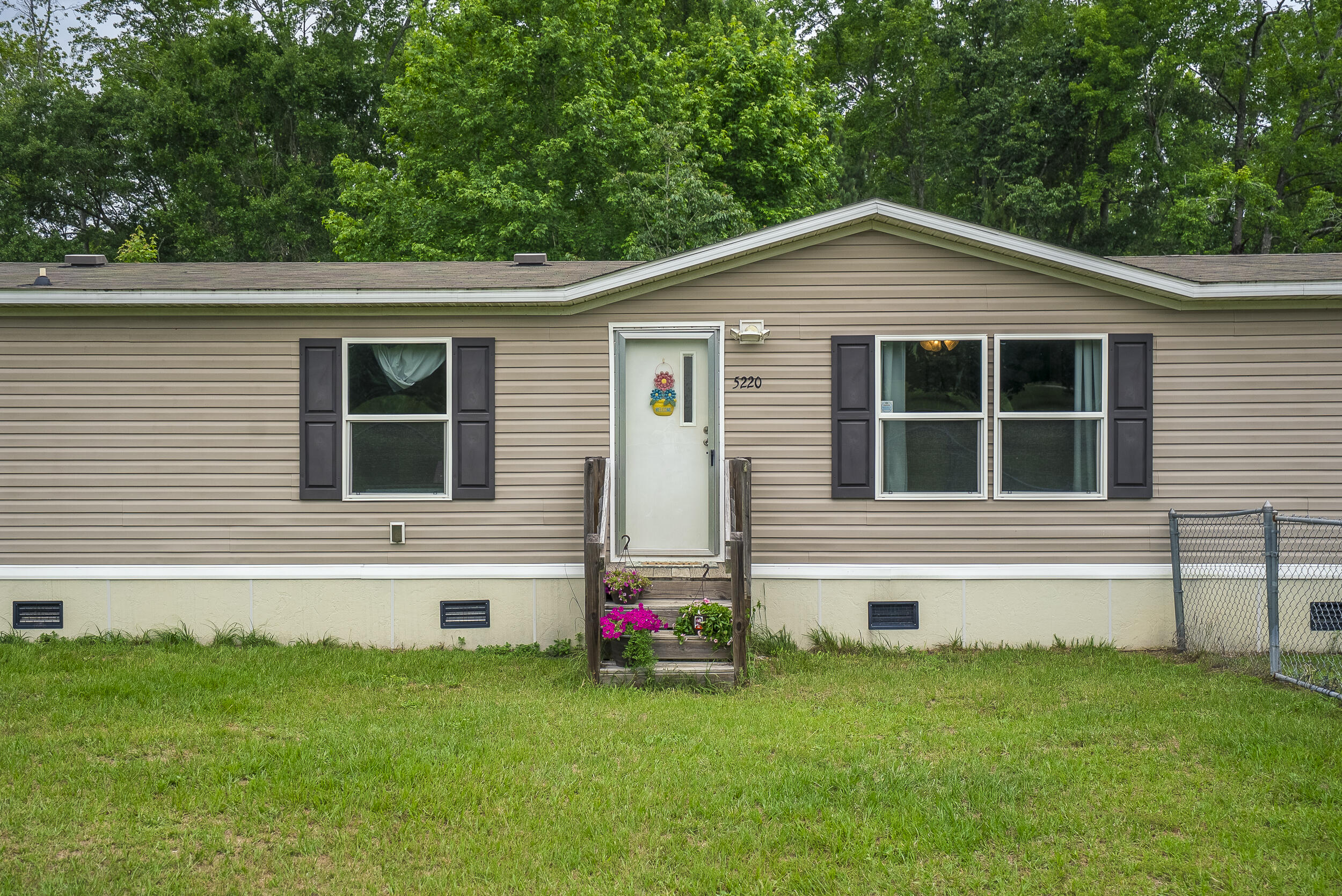 5220 Festival Trail Road Salley, SC 29137 - Photo 4 of 46 ©MeghannPadgett_5220FestivalTrailRd-7