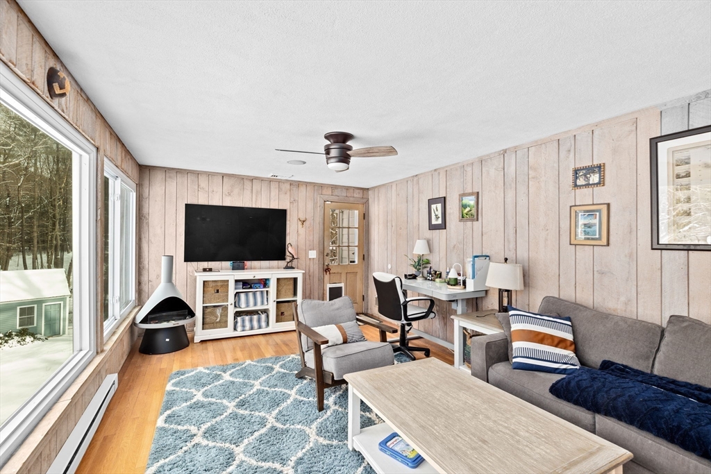 33 Dover Road Dover, MA 02030 - Photo 11 of 41