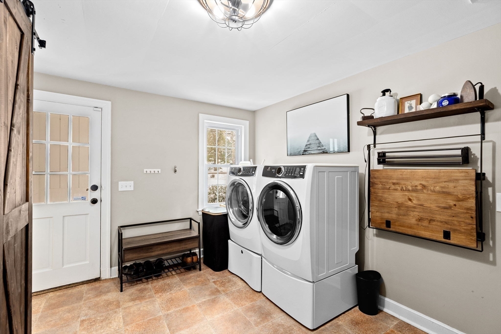 33 Dover Road Dover, MA 02030 - Photo 17 of 41