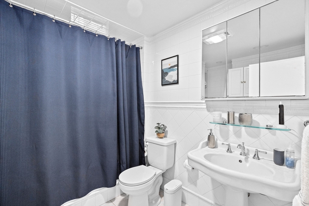 33 Dover Road Dover, MA 02030 - Photo 24 of 41