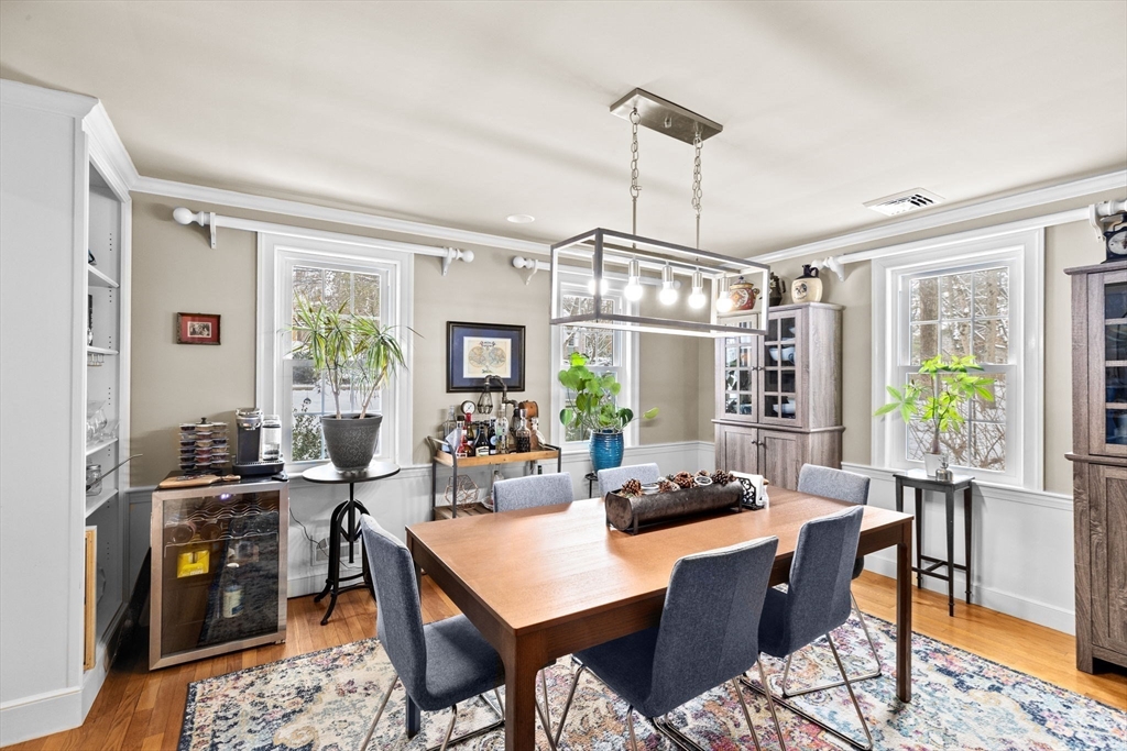 33 Dover Road Dover, MA 02030 - Photo 5 of 41