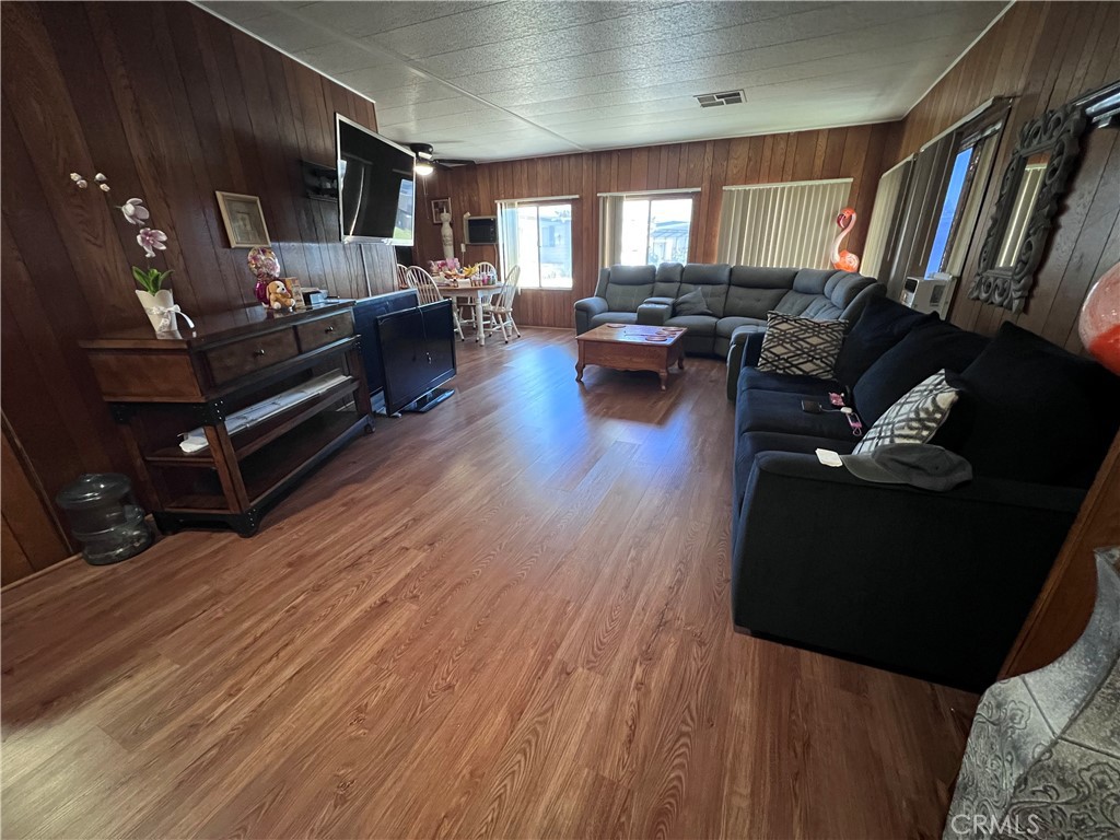 46 Round Table Drive Riverside, CA 92507 - Photo 2 of 13