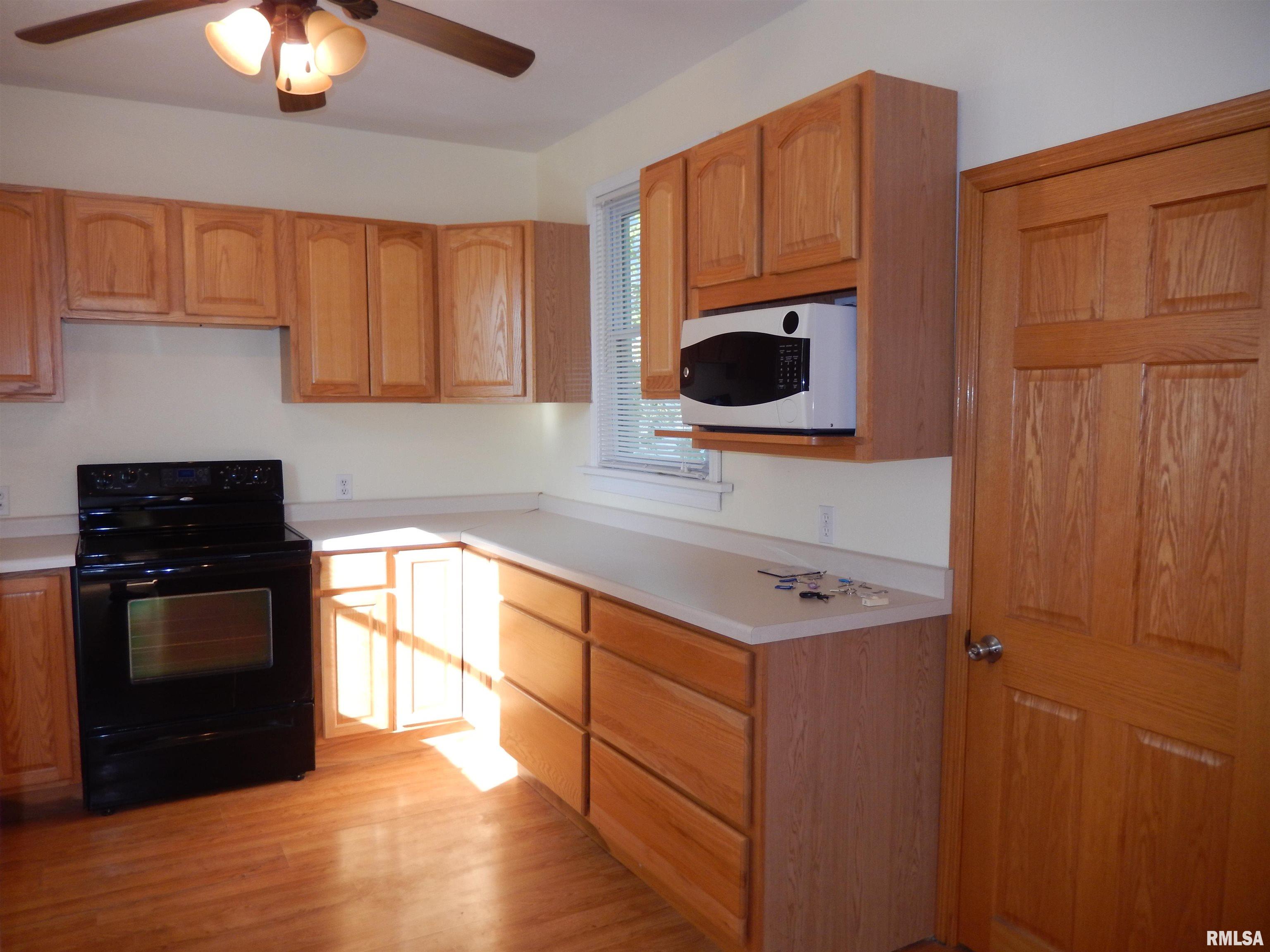 418 North Rile Street Bushnell, IL 61422 - Photo 17 of 54