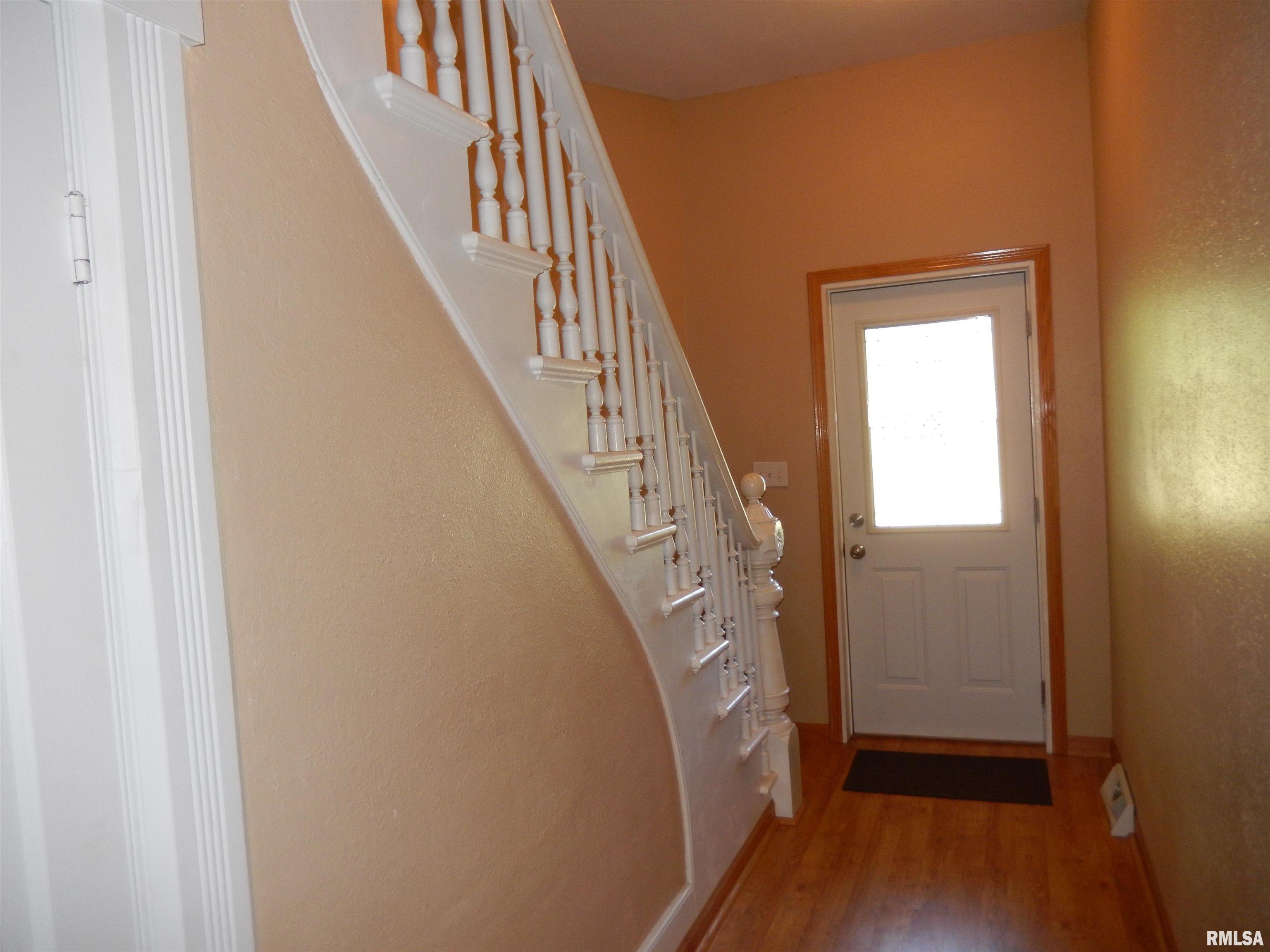 418 North Rile Street Bushnell, IL 61422 - Photo 6 of 54