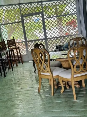 $2,000 | Davie, Davie, FL 33314