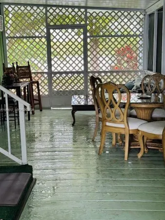 $2,000 | Davie, Davie, FL 33314