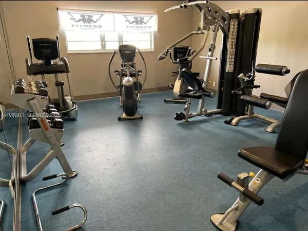 $2,000 | Davie, Davie, FL 33314