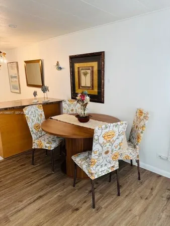$2,000 | Davie, Davie, FL 33314