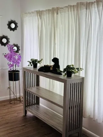 $2,000 | Davie, Davie, FL 33314