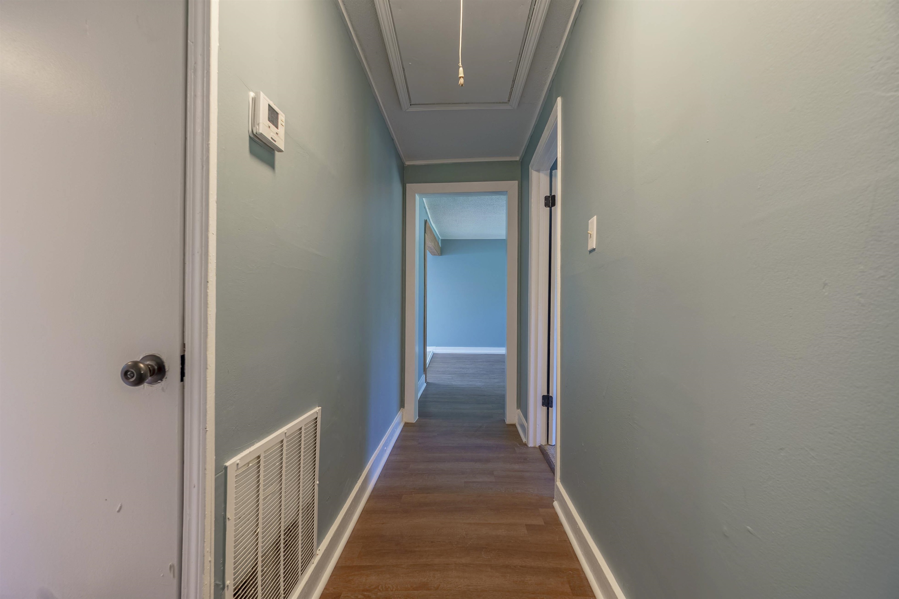2631 Berryhill Road Memphis, TN 38016 - Photo 12 of 17 a view of a hallway