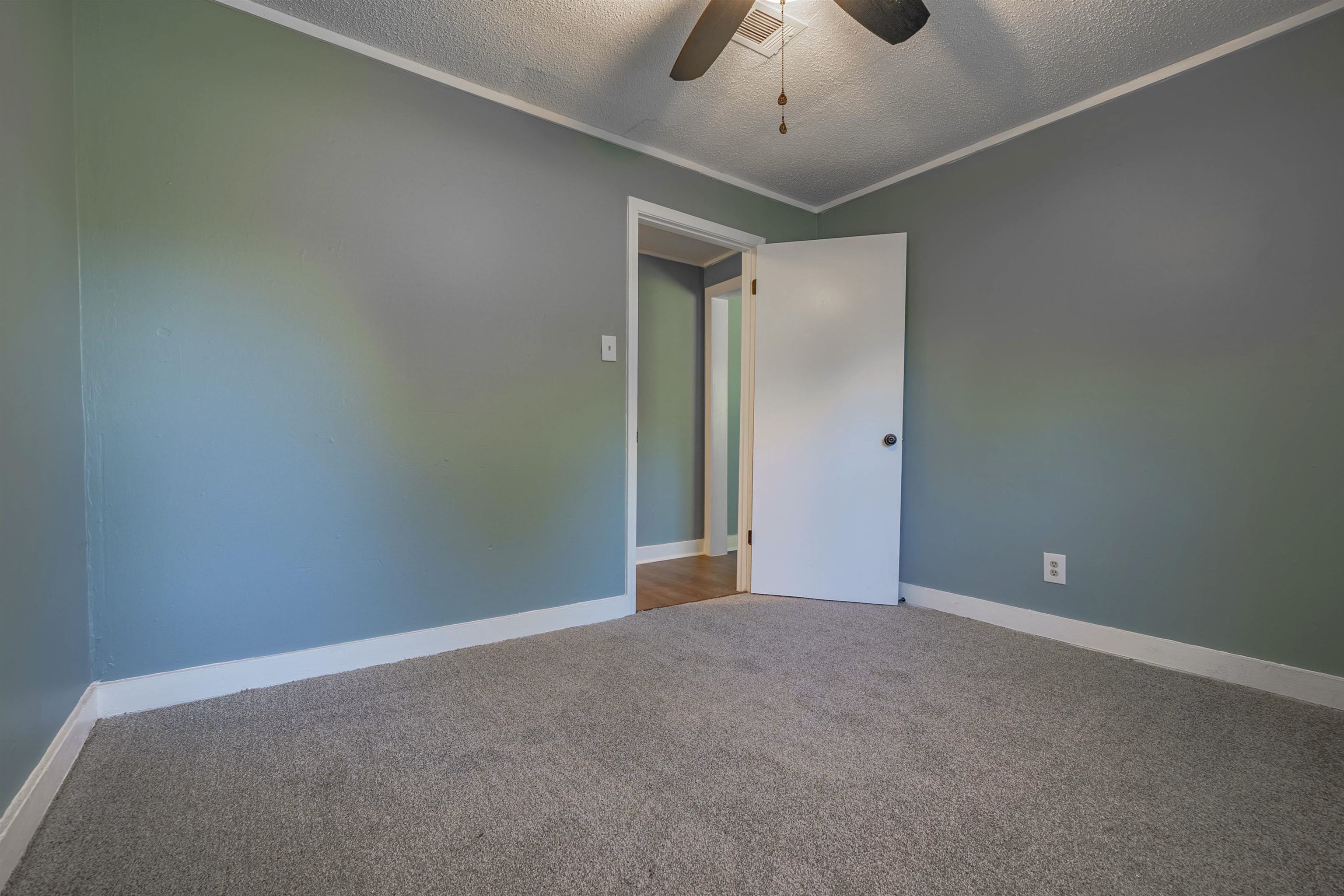 2631 Berryhill Road Memphis, TN 38016 - Photo 15 of 17 a view of an empty room