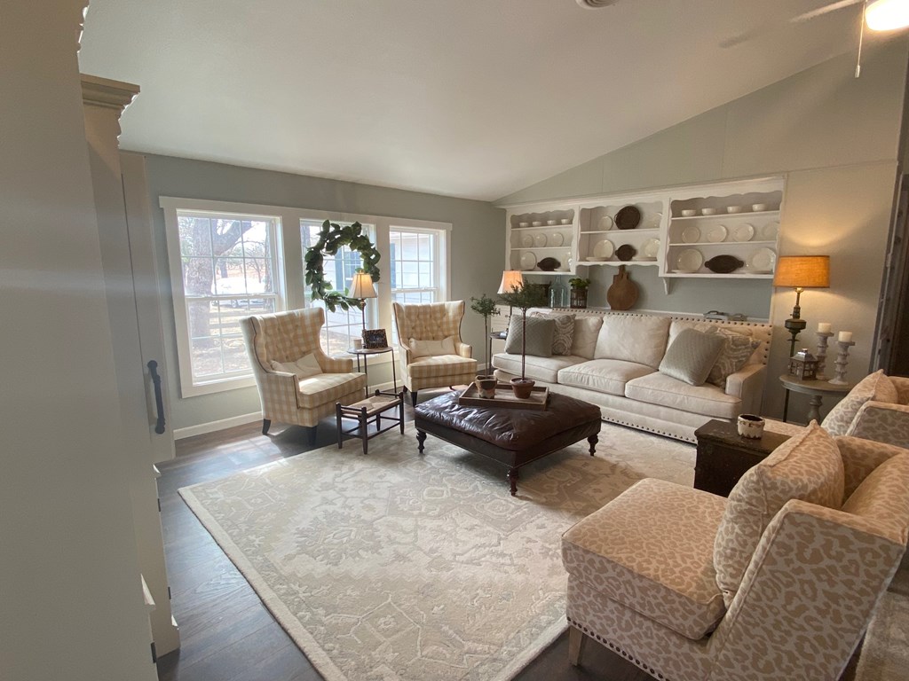 38 Parker Ranch Road Fredericksburg, TX 78624 - Photo 4 of 12