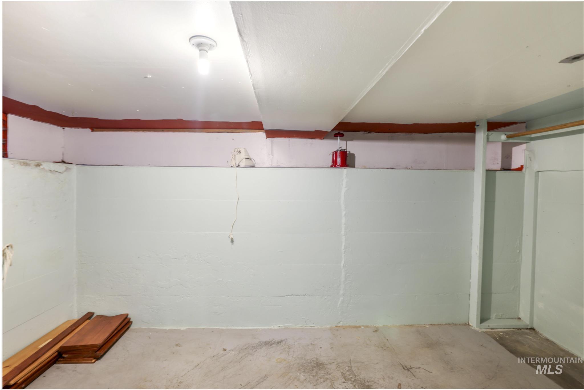 250 Elm Street Twin Falls, ID 83301 - Photo 26 of 28 View of unfinished basement