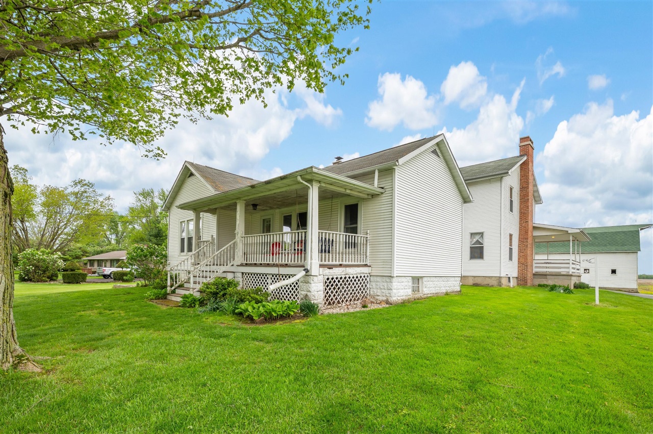 16686 Cleveland Avenue Galien, MI 49113 - Photo 6 of 93