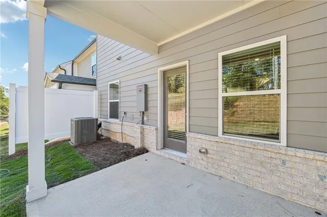 $324,900 | 5325 Frontier Court, Flowery Branch, GA 30542