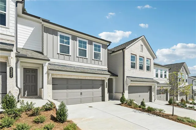 $324,900 | 5325 Frontier Court, Flowery Branch, GA 30542
