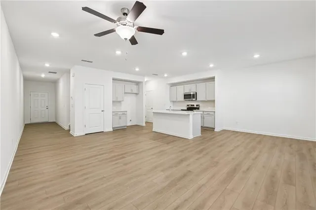 $324,900 | 5325 Frontier Court, Flowery Branch, GA 30542