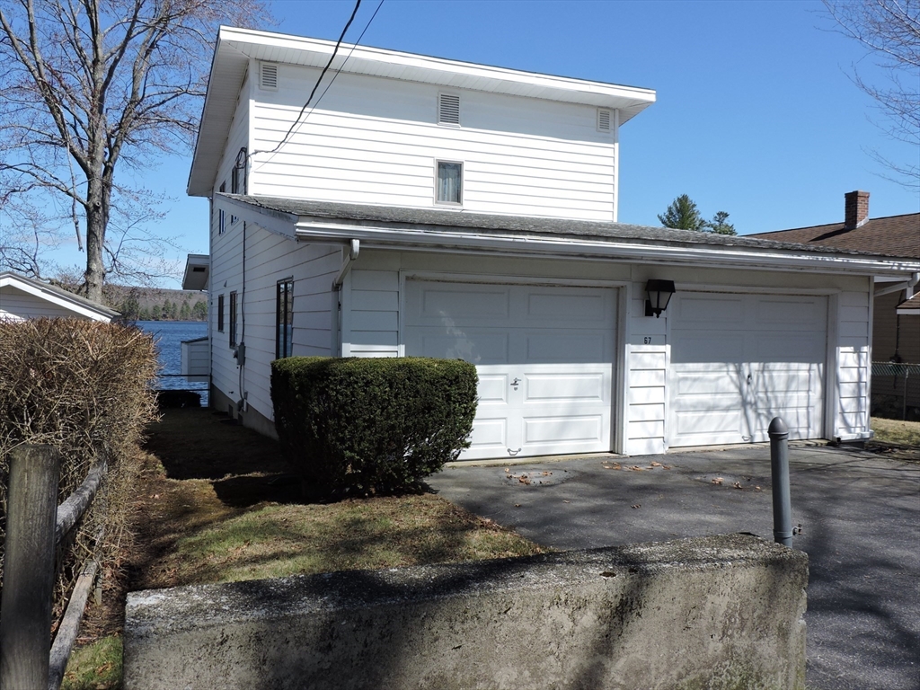 67 Birch Island Road Webster, MA 01570 - Photo 6 of 42 Gallery Image 6