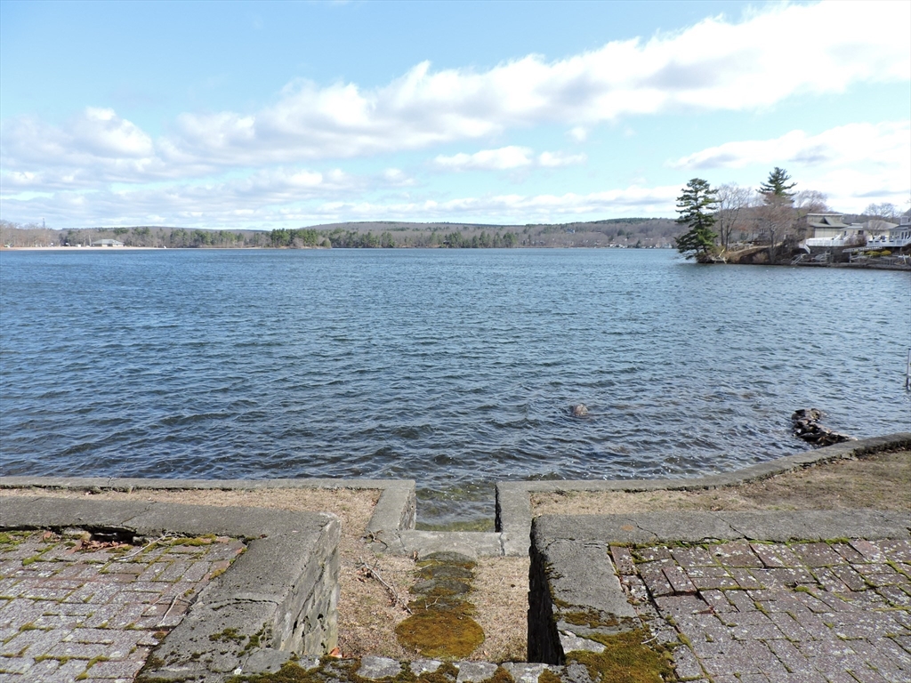 67 Birch Island Road Webster, MA 01570 - Photo 10 of 42 Gallery Image 10