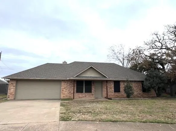 $1,700 | 624 Johnathon Court, Joshua, TX 76058