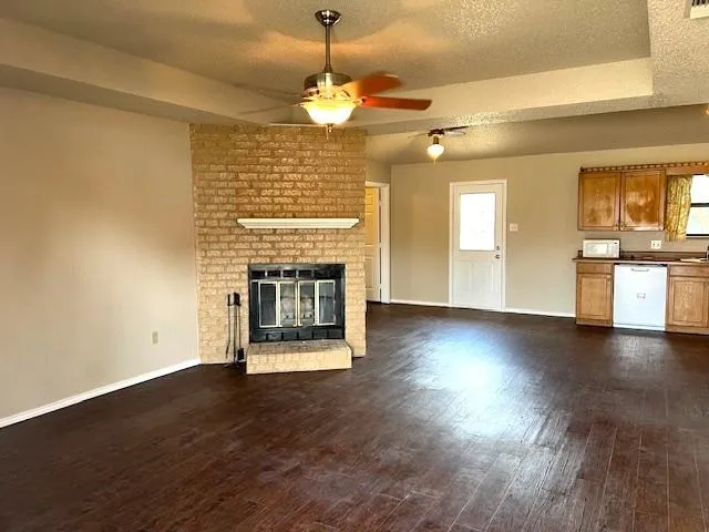 $1,700 | 624 Johnathon Court, Joshua, TX 76058