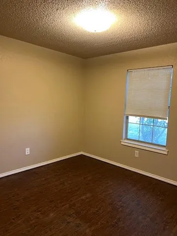 $1,700 | 624 Johnathon Court, Joshua, TX 76058