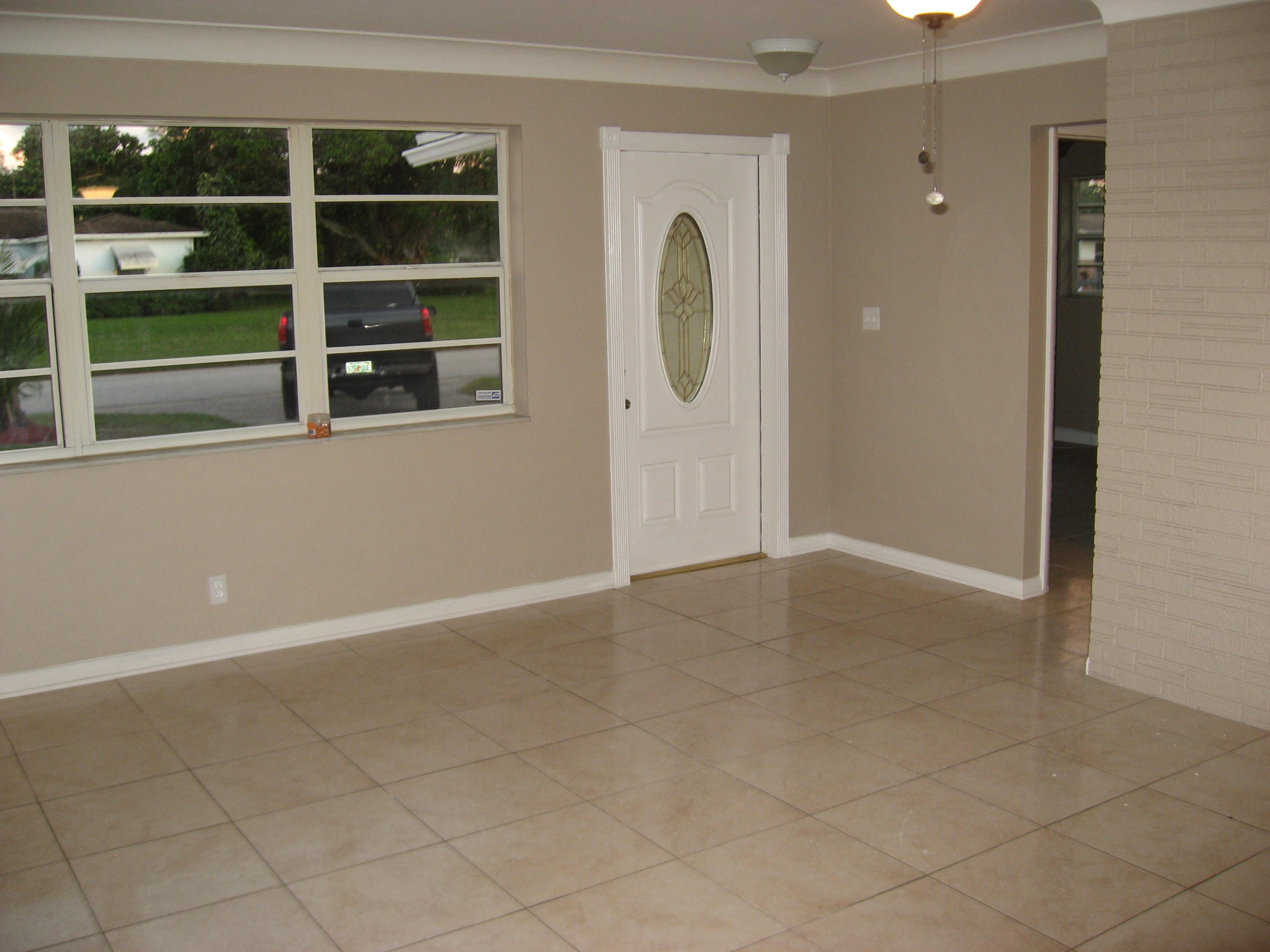 4245 Foss Road Lake Worth, FL 33461 - Photo 11 of 24 IMG_1346