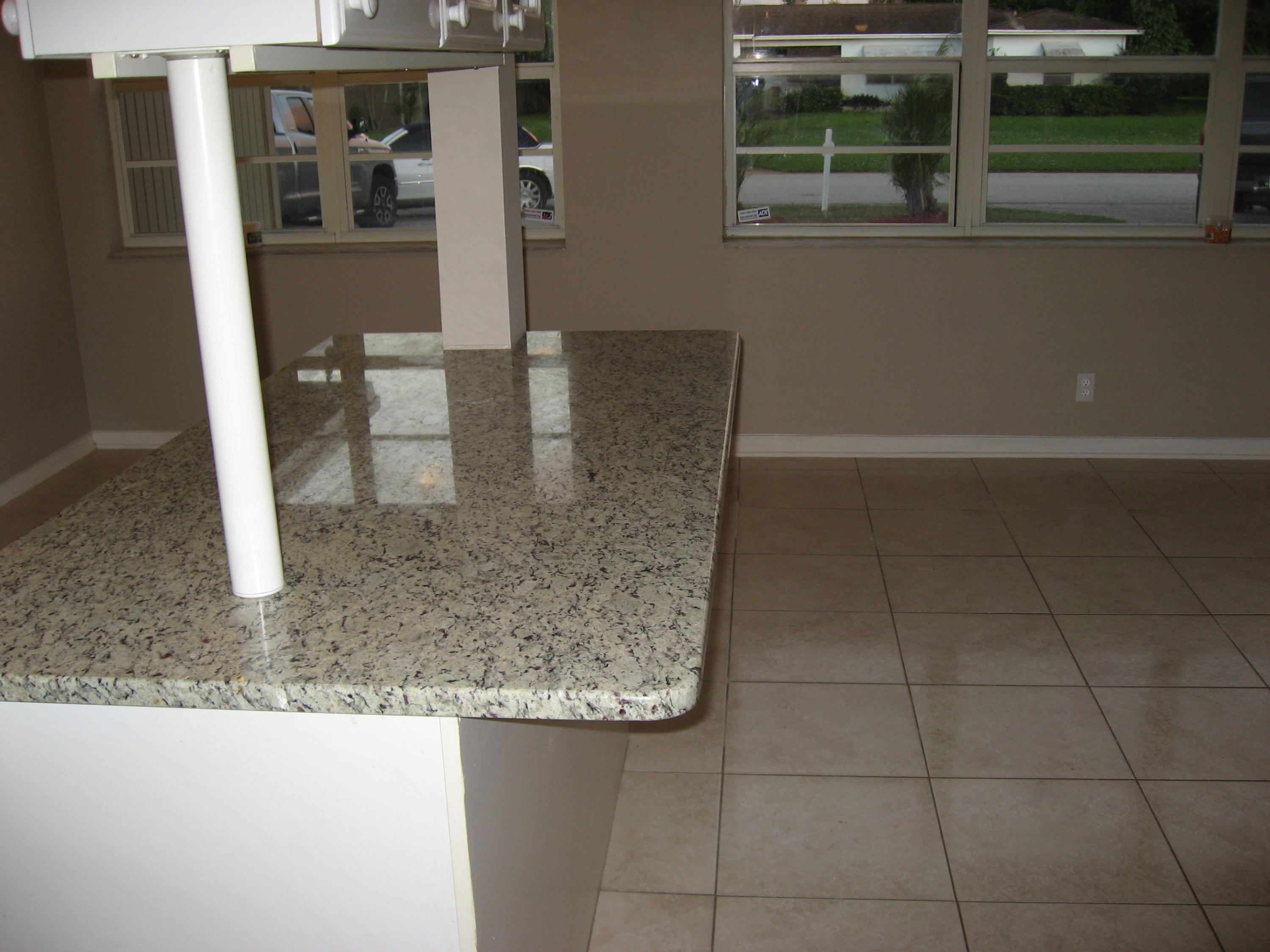 4245 Foss Road Lake Worth, FL 33461 - Photo 12 of 24 IMG_1347