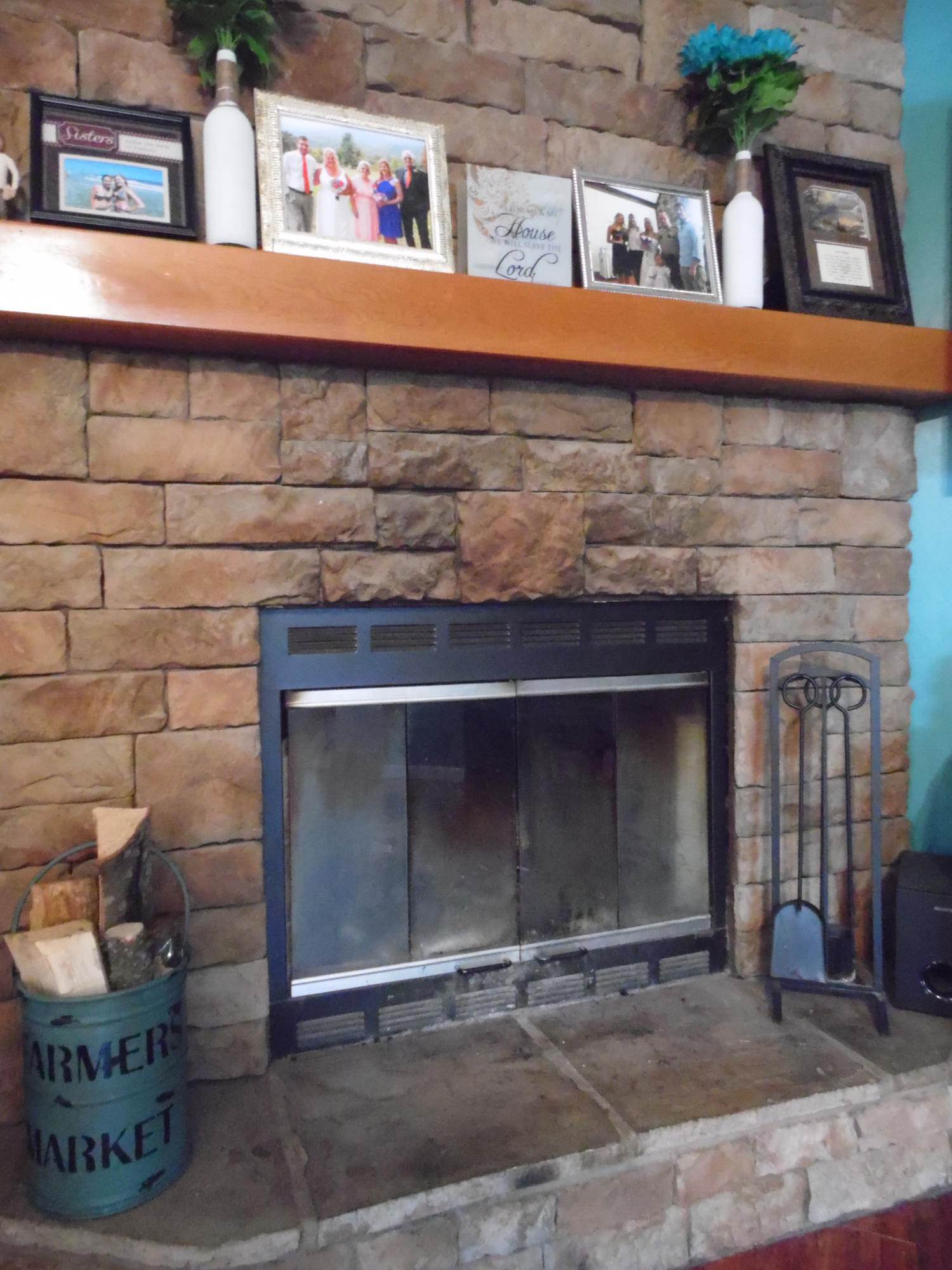 FIreplace in living room