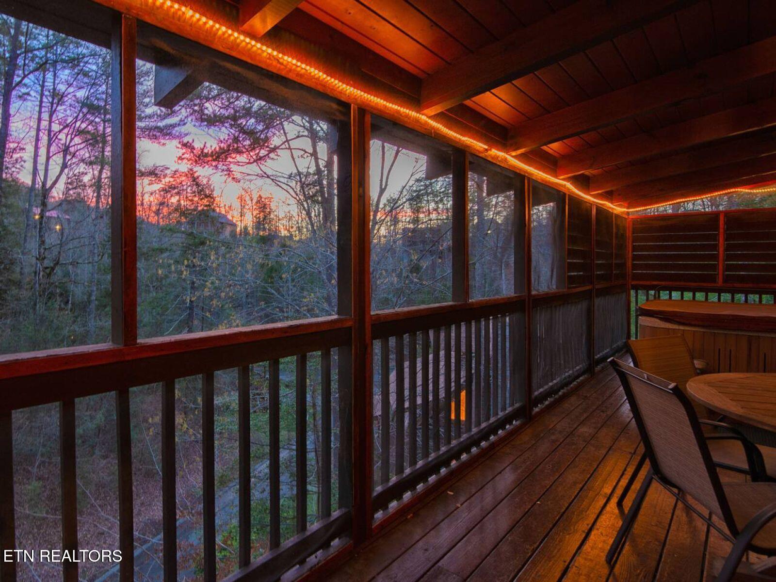 711 Black Hawk Way, Unit 252 Pigeon Forge, TN 37863 - Photo 16 of 32 16