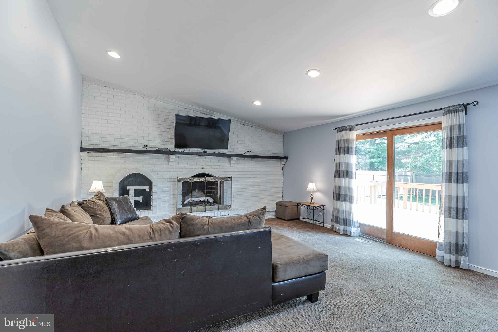8 Candlestick Road Clementon, NJ 08021 - Photo 16 of 49