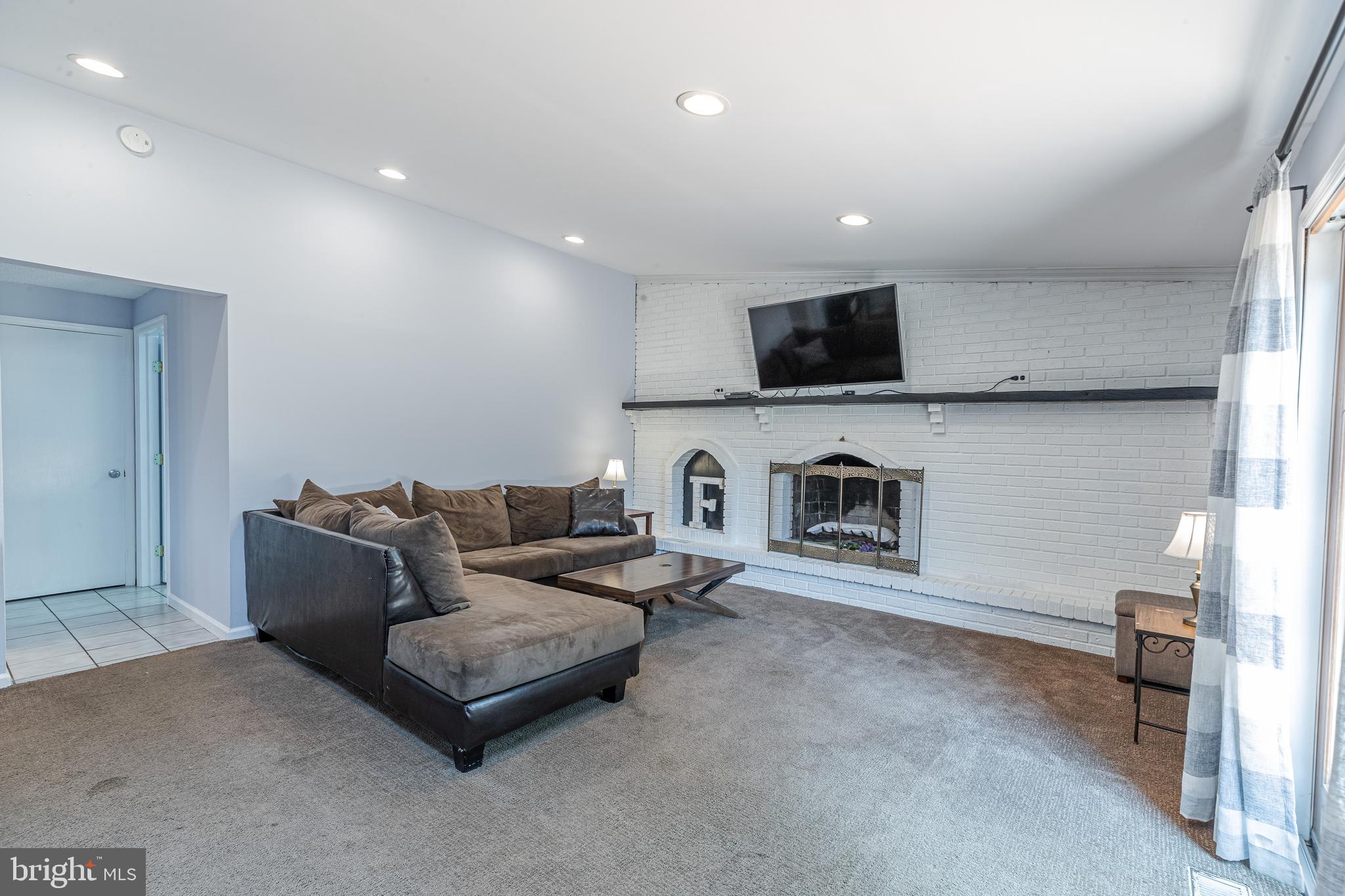 8 Candlestick Road Clementon, NJ 08021 - Photo 17 of 49