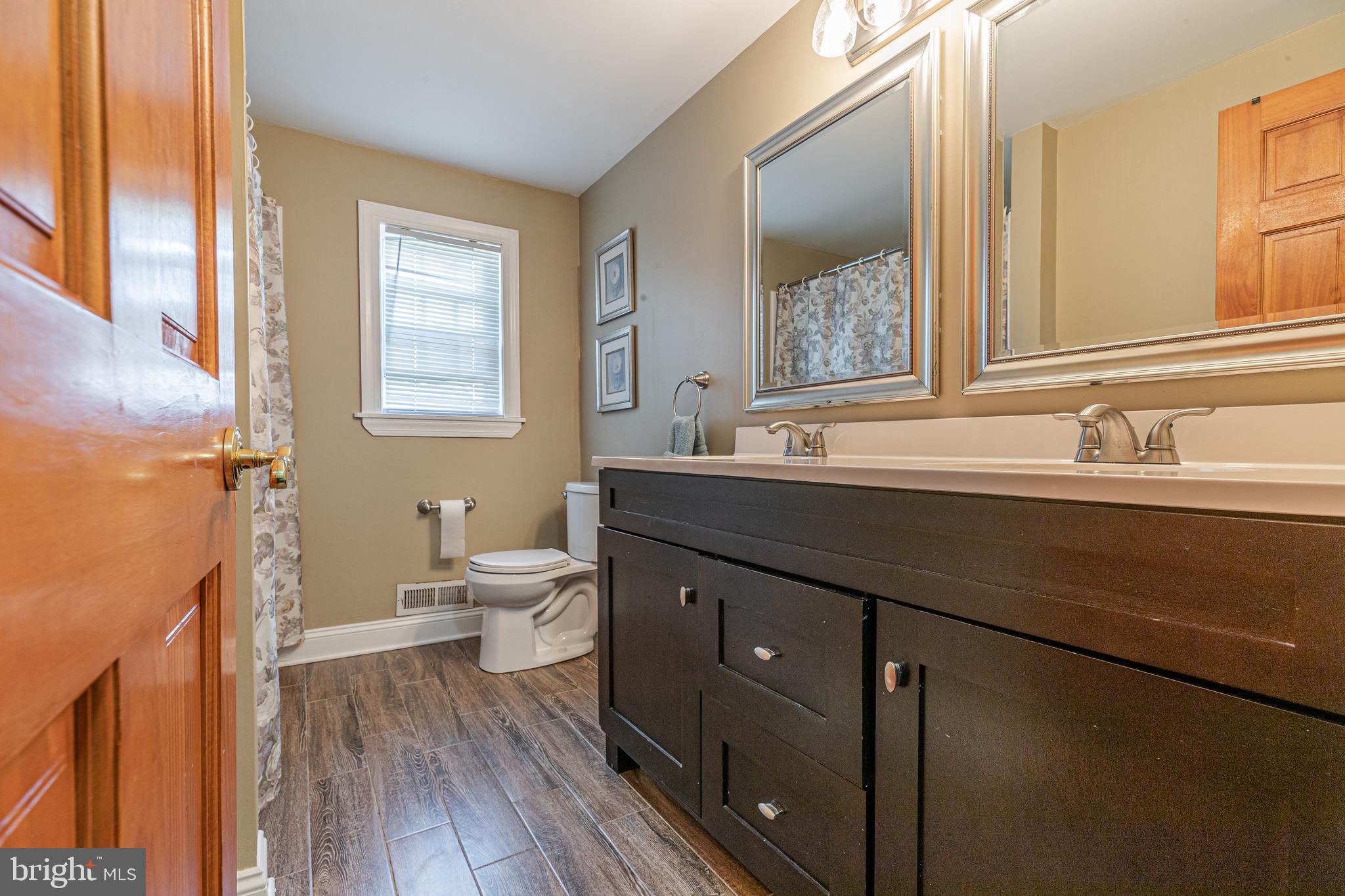 8 Candlestick Road Clementon, NJ 08021 - Photo 37 of 49