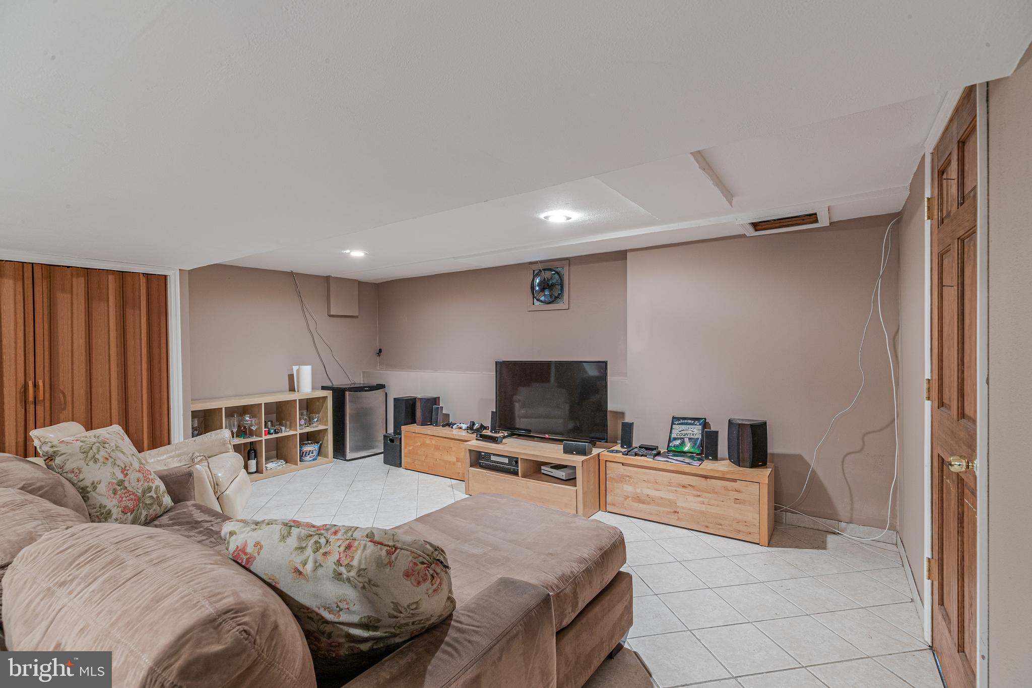 8 Candlestick Road Clementon, NJ 08021 - Photo 40 of 49