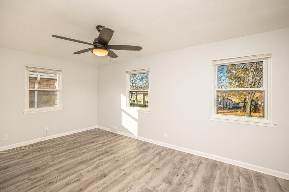 3308 South 26th Street, Unit 2 Milwaukee, WI 53215 - Photo 2 of 8 Bright Living Room