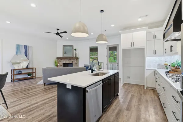 $399,900 | 221 Bronson Bend, Flowood, MS 39232