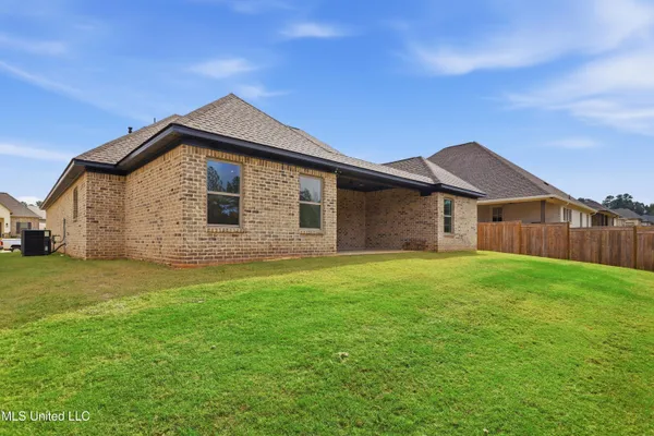$399,900 | 221 Bronson Bend, Flowood, MS 39232