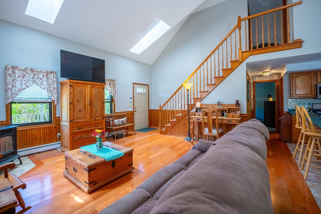 7 Heritage Road Acushnet, MA 02743 - Photo 4 of 16 Gallery Image 4