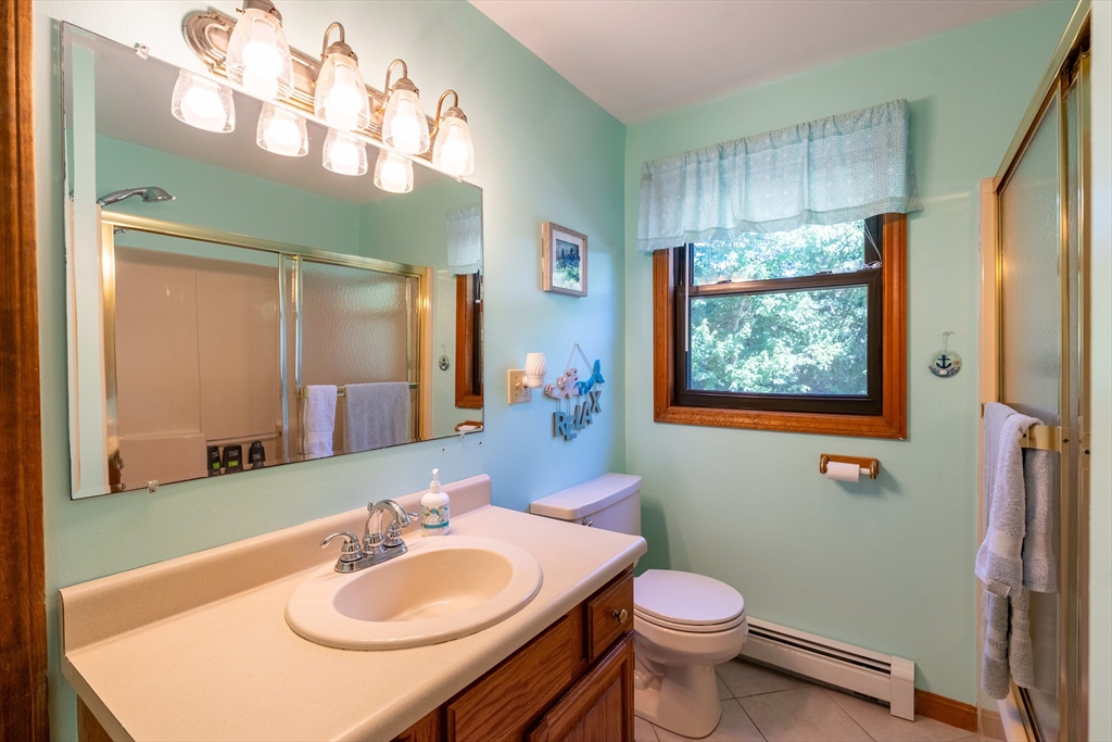 7 Heritage Road Acushnet, MA 02743 - Photo 8 of 16 Gallery Image 8