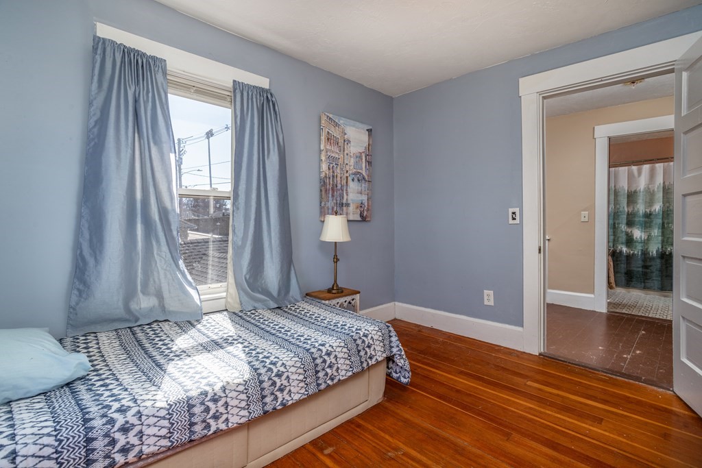 629 High Street Clinton, MA 01510 - Photo 11 of 25 Gallery Image 11