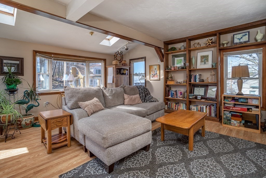 629 High Street Clinton, MA 01510 - Photo 18 of 25 Gallery Image 18